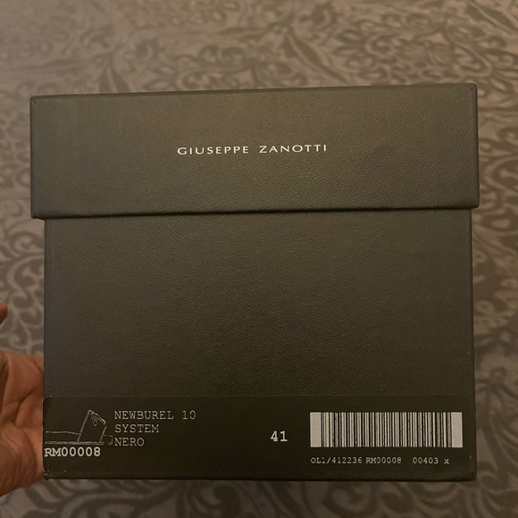 Giuseppe Zanotti Brett slides. Only worn once. - Picture 6 of 6